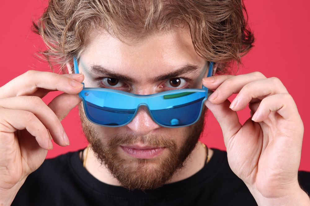 Runnies Nova Series Sunglasses - Bluetally Honest